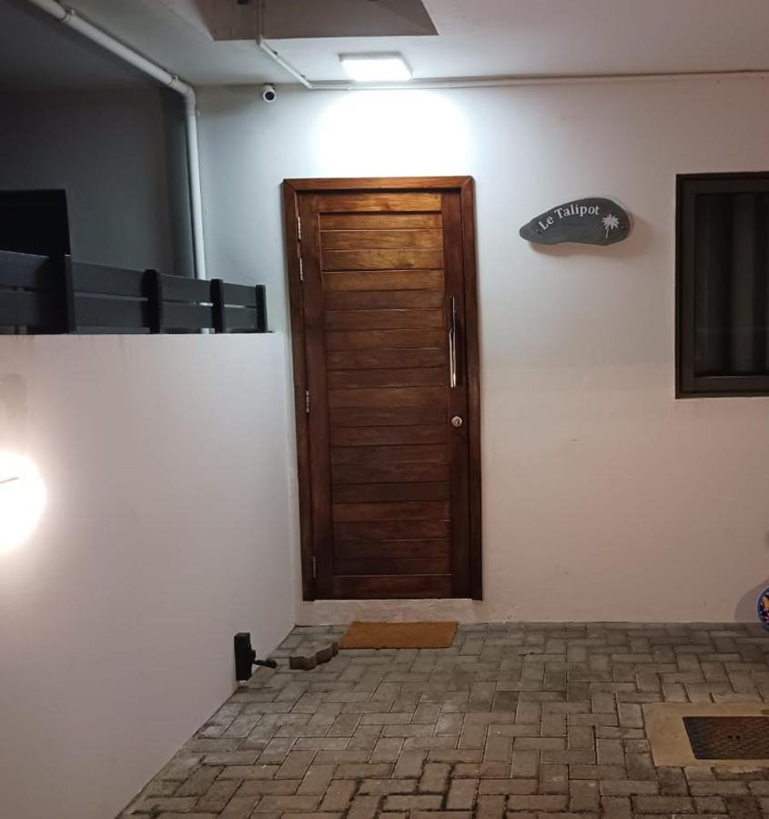 Le Talipot Apartment Flic en Flac ภายนอก รูปภาพ
